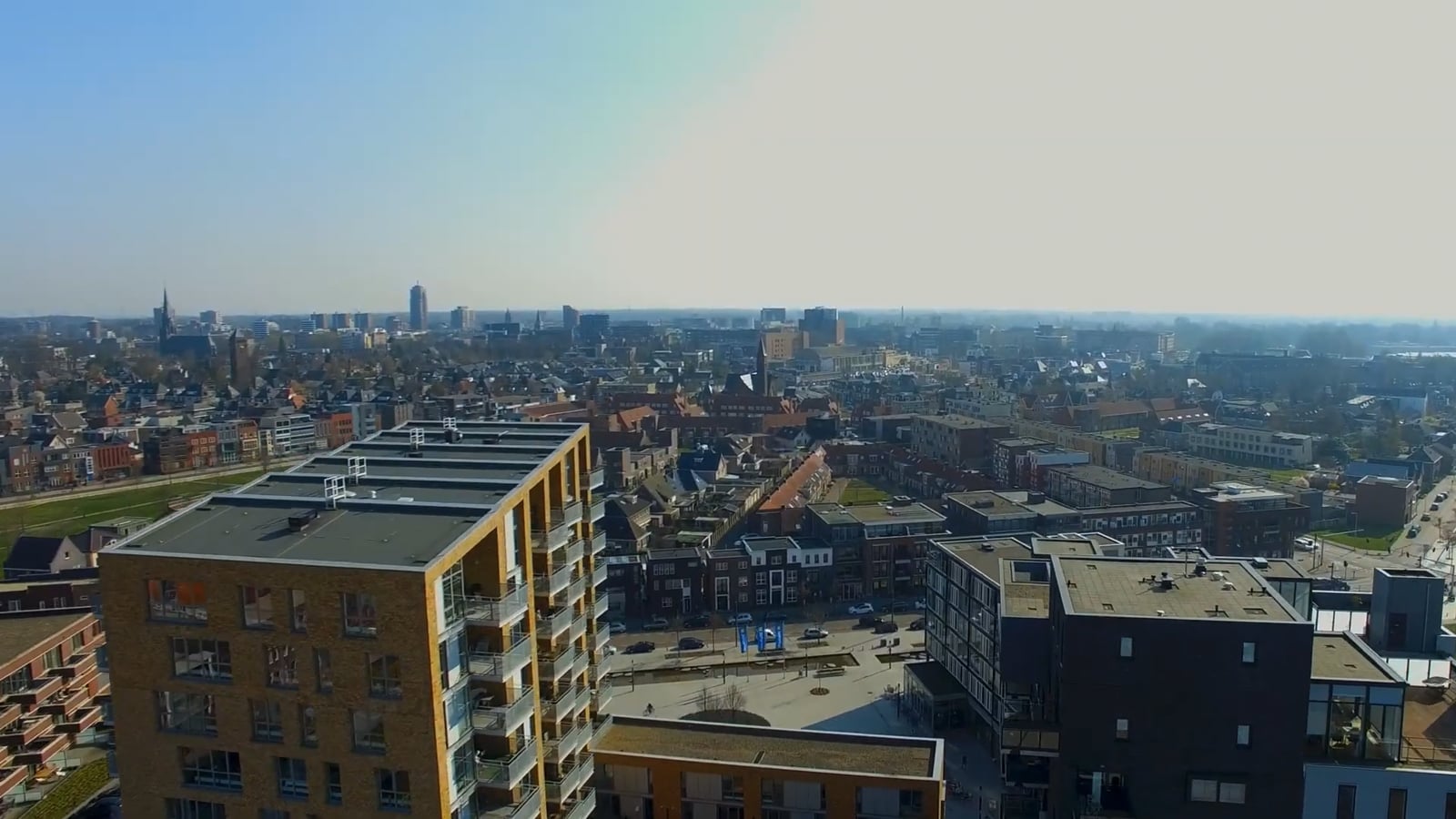Het centrum van Enschede met de Oude Markt – Kamagra kopen in Enschede